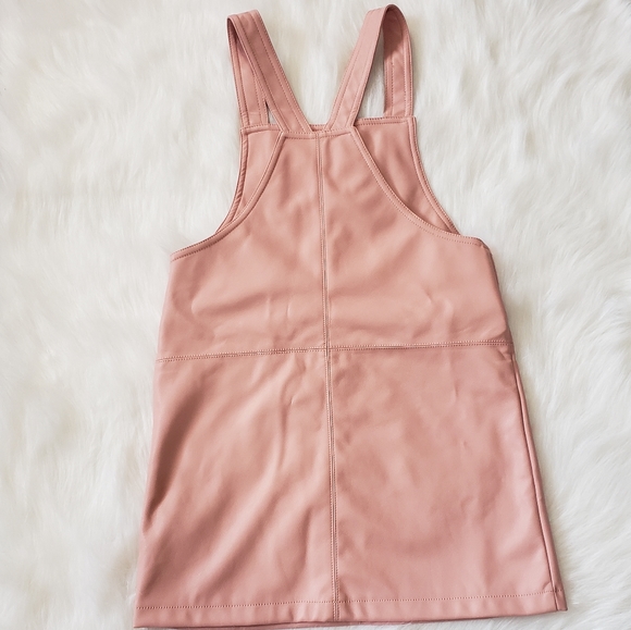 👗 Girls Faux Leather Pinafore Dress - Picture 3 of 6